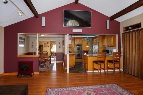 18 Blackberry Ln, Framingham, MA 01701 photo 11