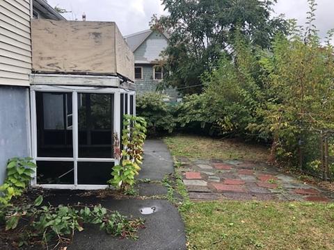 15 Russell Pl, Everett, MA 02149 photo 2