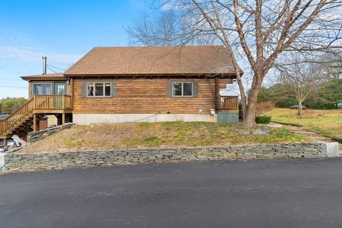 896 Pleasant St, Raynham, MA 02767 photo 27