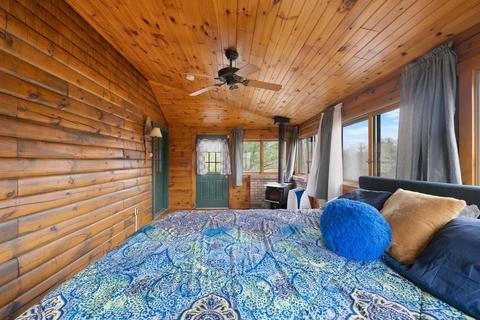 896 Pleasant St, Raynham, MA 02767 photo 17