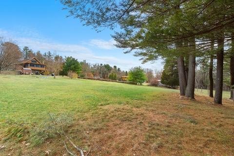 896 Pleasant St, Raynham, MA 02767 photo 32