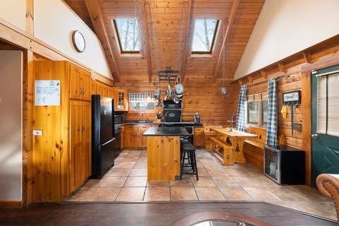896 Pleasant St, Raynham, MA 02767 photo 7