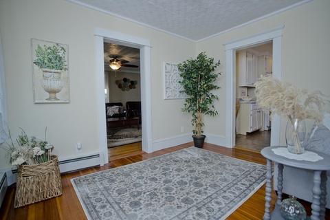614 Britton St, Chicopee, MA 01020 photo 4