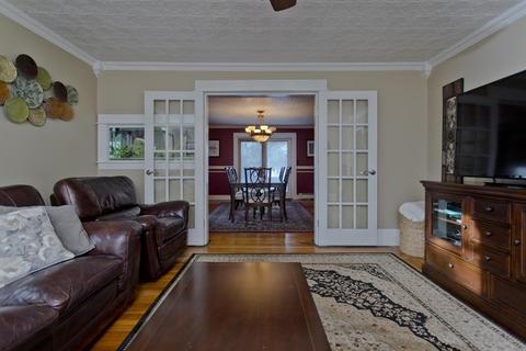 614 Britton St, Chicopee, MA 01020 photo 15