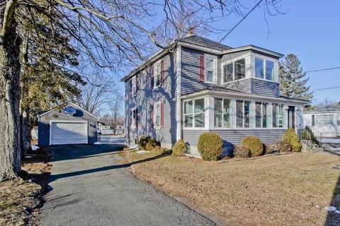 614 Britton St, Chicopee, MA 01020 photo 2