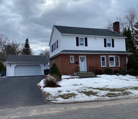 38 Upton St, Springfield, MA 01104 photo 1