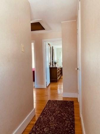 38 Upton St, Springfield, MA 01104 photo 11
