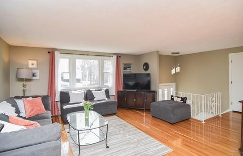 12 Mohawk St, Danvers, MA 01923 photo 7