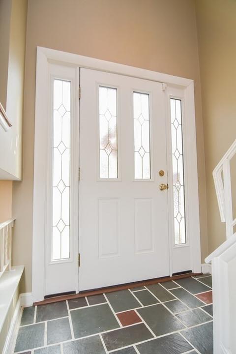 12 Mohawk St, Danvers, MA 01923 photo 4