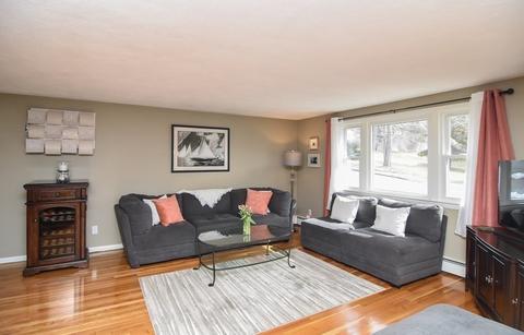 12 Mohawk St, Danvers, MA 01923 photo 6