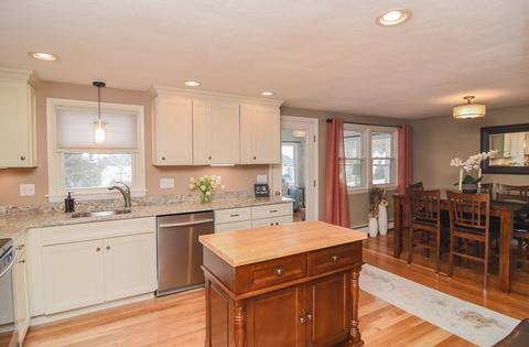 12 Mohawk St, Danvers, MA 01923 photo 14