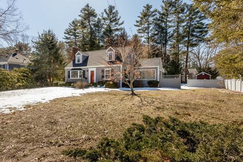 411 Common, Walpole, MA 02081 photo 2