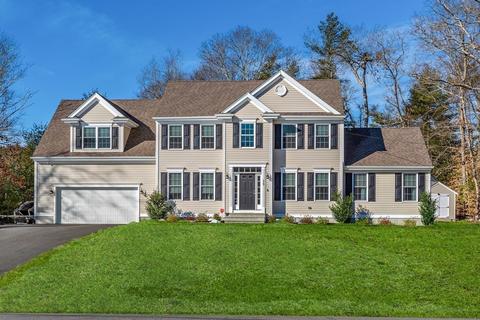 525 Pine St, Raynham, MA 02767 photo 1