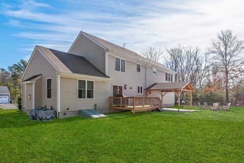 525 Pine St, Raynham, MA 02767 photo 5