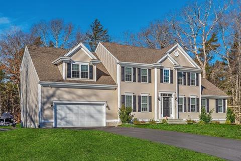 525 Pine St, Raynham, MA 02767 photo 3