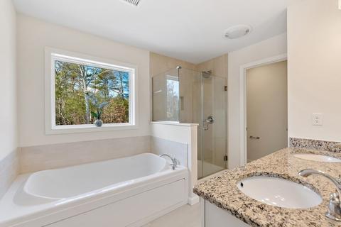 525 Pine St, Raynham, MA 02767 photo 31