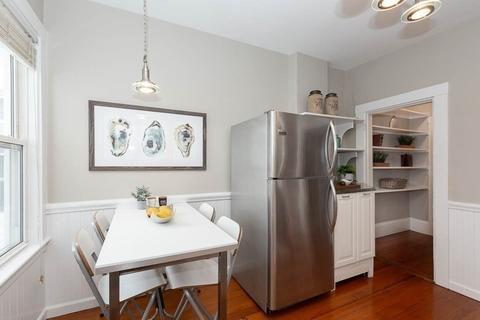 28 Stanton Rd #5, Brookline, MA 02445 photo 10