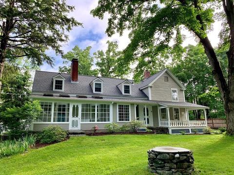 40 Brook St, Acton, MA 01720 photo 1
