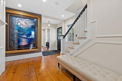 209 North St, Hingham, MA 02043 photo 4