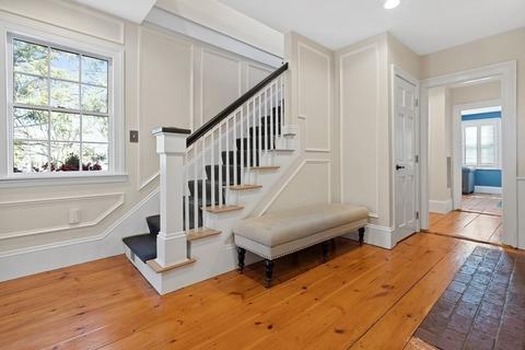 209 North St, Hingham, MA 02043 photo 3