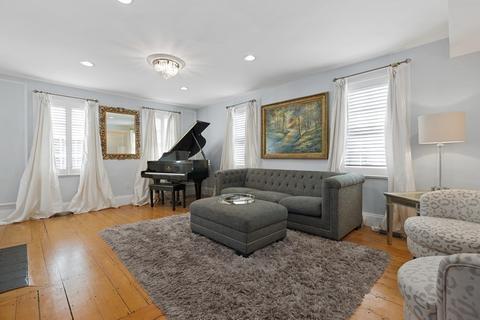 209 North St, Hingham, MA 02043 photo 16