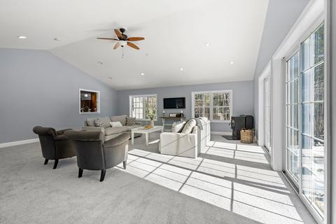 30 Conservation Dr, Douglas, MA 01516 photo 16
