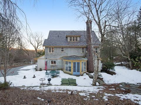 64 Flagg St, Worcester, MA 01602 photo 9