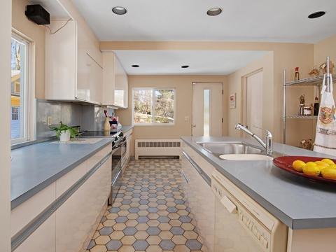 64 Flagg St, Worcester, MA 01602 photo 21