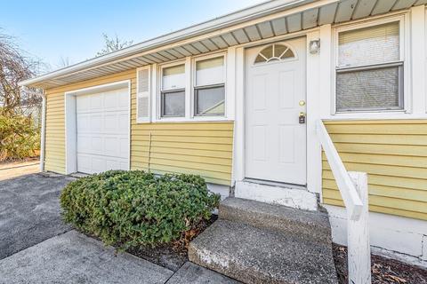 1277 Bay St, Springfield, MA 01109 photo 22