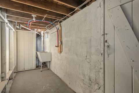 1277 Bay St, Springfield, MA 01109 photo 17
