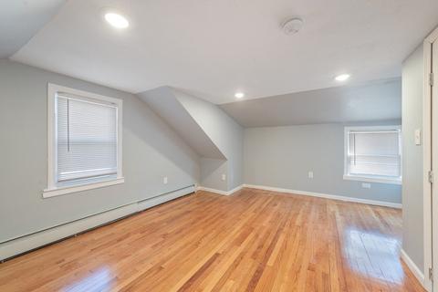1277 Bay St, Springfield, MA 01109 photo 11