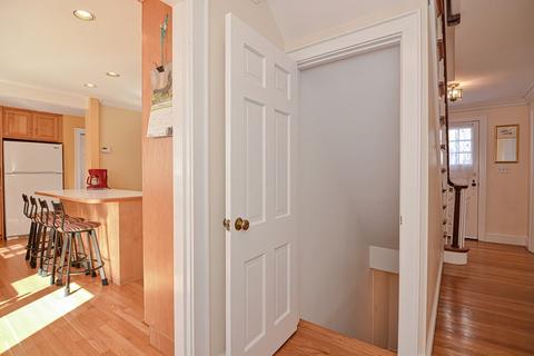 198 Hillcrest Rd, Needham, MA 02492 photo 25