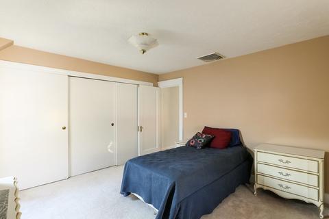 11 S Flagg St, Worcester, MA 01602 photo 22