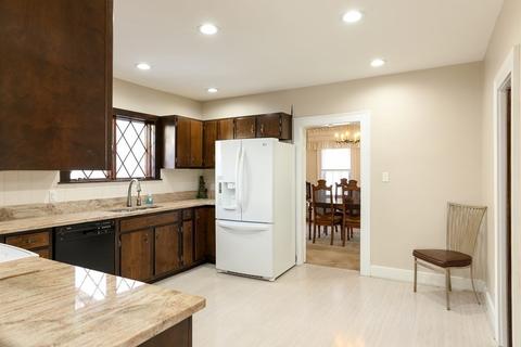 11 S Flagg St, Worcester, MA 01602 photo 6