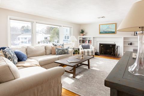 5 Cynthia Rd, Needham, MA 02492 photo 1