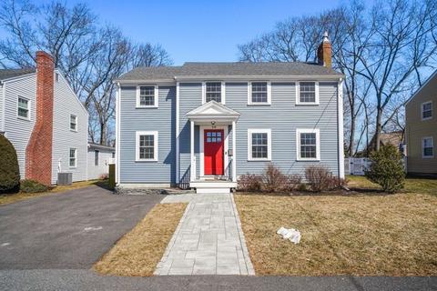 58 Taylor Ave, Dedham, MA 02026 photo 2