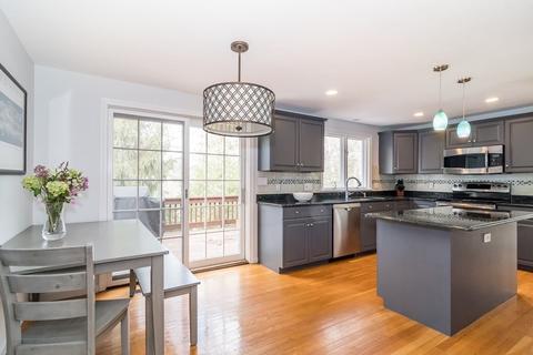 57 County St, Dover, MA 02030 photo 3
