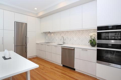 14 James St #2, Brookline, MA 02446 photo 3