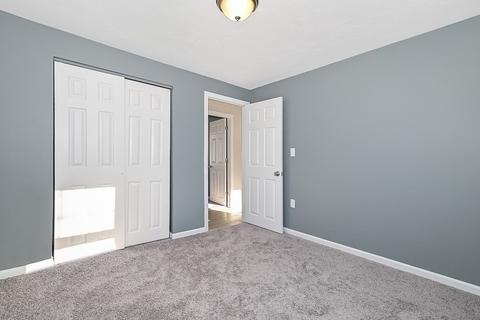 79 Valmor, Worcester, MA 01604 photo 26