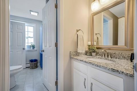 79 Valmor, Worcester, MA 01604 photo 6
