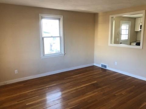 296 Hartwick St, Springfield, MA 01108 photo 9