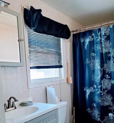 24 Marion Ave, Worcester, MA 01604 photo 9