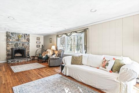 34 Brady Loop, Andover, MA 01810 photo 15