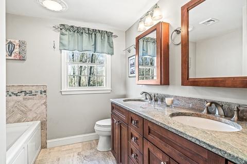 34 Brady Loop, Andover, MA 01810 photo 23