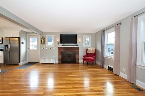 28 Forest St, Danvers, MA 01923 photo 10