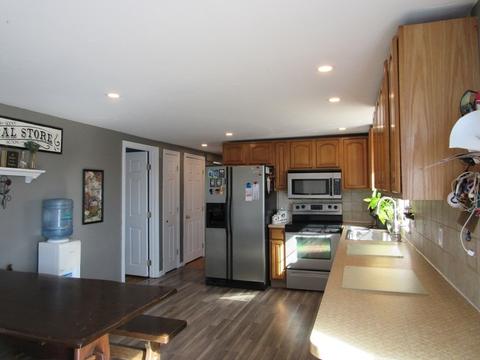 18 Spruce St, Wareham, MA 02571 photo 9
