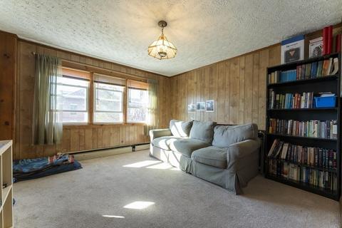 37 Beech St, Lowell, MA 01850 photo 14
