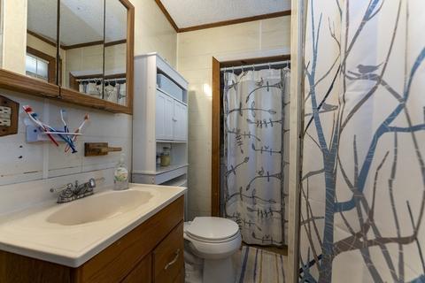 37 Beech St, Lowell, MA 01850 photo 10