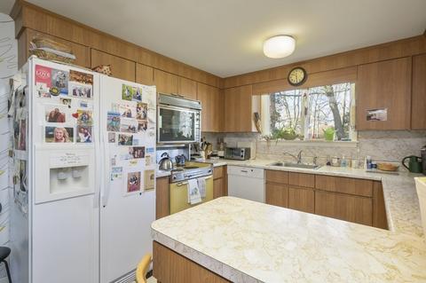 307 Holly Point Rd, Barnstable, MA 02632 photo 9