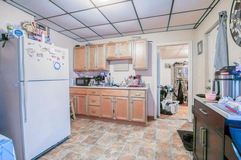 142 Maple St, Warren, MA 01083 photo 3